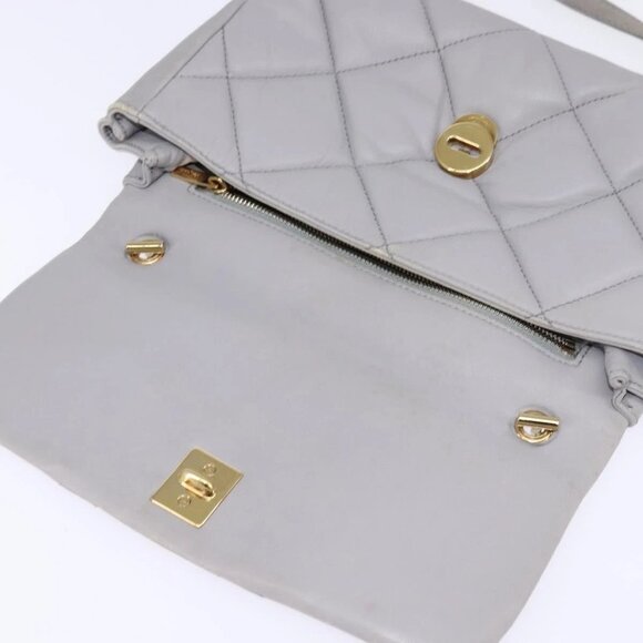 Salvatore Ferragamo Chain Vala Shoulder Bag Leather Gray Gold Auth 147515 - Picture 11 of 16